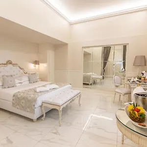 Hotel The Moon Boutique & Spa